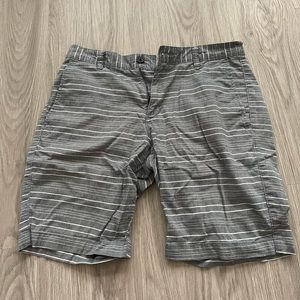 Men’s Dockers shorts